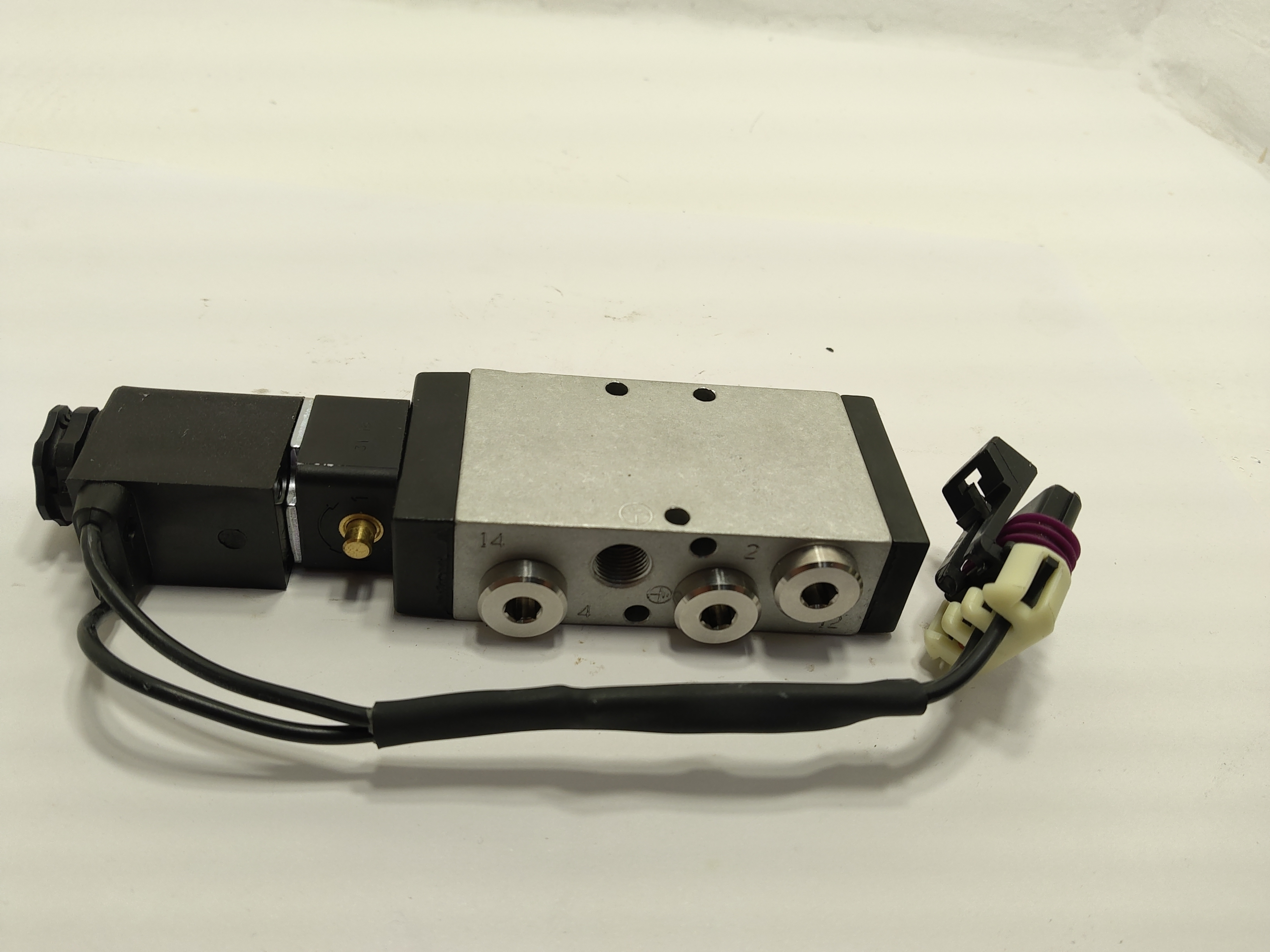 'Bild zu KSAN304689LR-01'